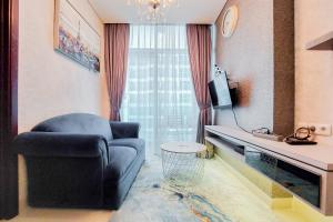 Nice and Homey 1BR at Brooklyn Alam Sutera Apartment By Travelio