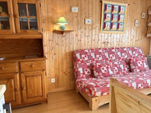 Studio à Risoul 1850, 4 couchages, proche pistes - FR-1-330-584