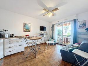 Appartements Appartement 2-4 pers, proche plage, parking privatif - FR-1-770-40 : photos des chambres