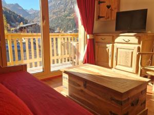 Appartements Appartement cosy 3 pieces, 6 pers a 100m des pistes, balcon sud, casier a skis - FR-1-265-372 : photos des chambres