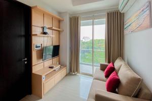 Best Deal and Comfort 1BR at Citralake Suites Apartment By Travelio
