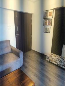 DKs- 1 BHK- 2 BHK Furnished Comfy Home