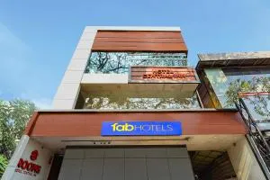 FabHotel Central Inn Residency - Muttam