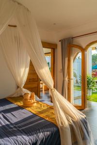 Zango - Fieldside Luxe 4BR Villa in Ubud