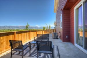 Spacious 3BR Home - Perfect Belgrade Getaway