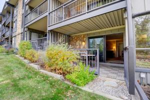 A105 Lake Cliffe condo