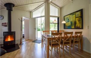 Holiday Home Give With Hot Tub X