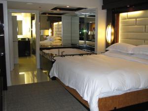 One-Bedroom Suite with Kitchen room in Suites at Elara Las Vegas Strip-No Resort Fees