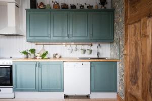 Guestly Homes - 2BR Nordic Cabin with Sauna