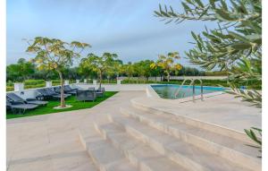 Beautiful Apartment In Zaton With Wifi