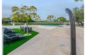 Beautiful Apartment In Zaton With Wifi