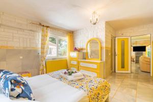 Pacos Resort Holiday Flats