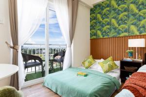 617A Condotel Near Airport &Mall with Pool,Gym,Netflix