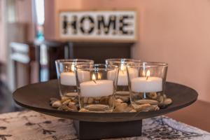 Sunny & Spacious 2BD apt near Acropolis