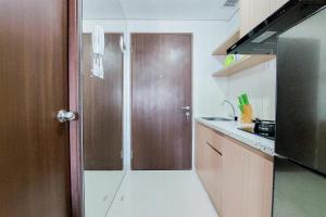 Best Price and Homey Studio Transpark Bintaro Apartment By Travelio