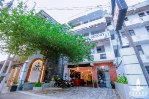 Surasa Beach Resort