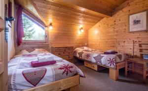 Chalet Leman by Snow Retreat Catered Chalets