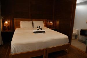Shanti Life Wooden House