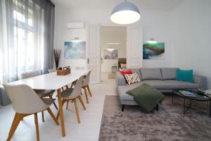 Spacious Apartment nearby Parliament