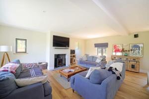 Contemporary Cottage & Garden in Dorset