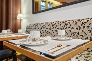 Hotels Hotel de Sevres : photos des chambres