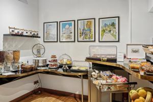 Hotels Hotel de Sevres : photos des chambres