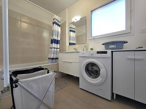 Charmante maison 6 personnes - Quartier Sapiac - 3 chambres - 4 lits - Parking gratuit sur place - Terrasse et jardin privés