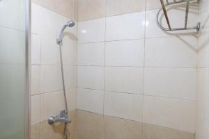 Homey Studio Apartment at Grand Setiabudi By Travelio