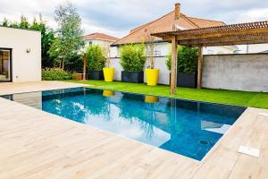 Villas Villa Meyzieu Grand Large : photos des chambres