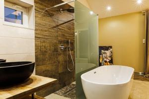 Villas Villa Meyzieu Grand Large : photos des chambres