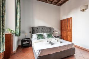 iFlat Colosseum & Monti Cozy Bright Dream