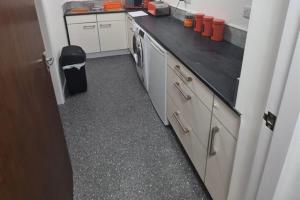 Cosy Nook - Town centre flat with free nearby parking,