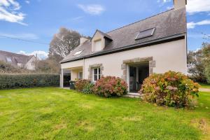 Maisons de vacances Grande maison vue riviere pour 8 a St Philibert : photos des chambres