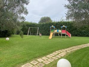 Villa dei Desideri, immersa nel verde con ampio parco