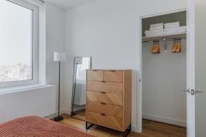 Blueground Lower East Side 2bd apartment NYC-1605