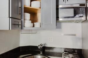 Blueground East Village 1bd apartment NYC-1646