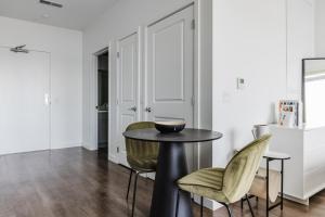 Blueground Dorchester studio apartment BOS-1120