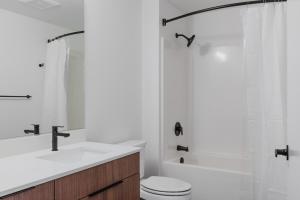 Blueground First Hill 1bd apartment SEA-790