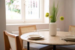 2BR Designed Flat In The Center of Buyukada