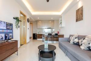 SeaView R&F 4pax-1BR 10mis to CIQ JBSentral CitySquare