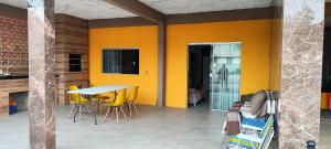 PONTA DO PAPAGAIO *CASA EM MEIO A DUAS PRAIAS*