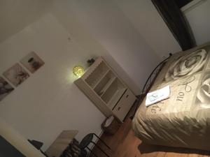 B&B / Chambres d'hotes Chambre d-hotes Sous Les Grands Chenes ZEN : photos des chambres