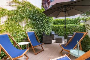 156 Banksy Oasis Terrace