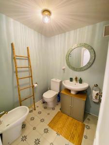 Renovated apartement Casares Costa