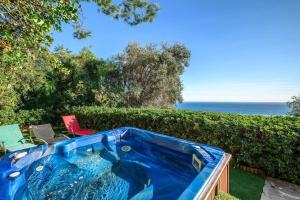 Villas LA VILLA avec vue panoramique sur la Mer - Parking prive - Jacuzzi : photos des chambres