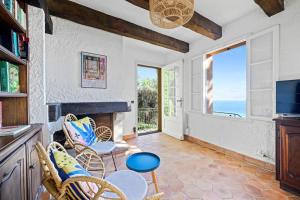 Villas LA VILLA avec vue panoramique sur la Mer - Parking prive - Jacuzzi : photos des chambres