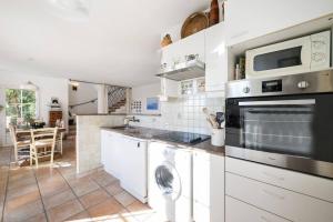 Villas LA VILLA avec vue panoramique sur la Mer - Parking prive - Jacuzzi : photos des chambres