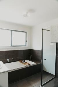 Spacious Stay On Shamrock, Bendigo