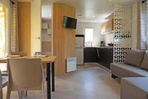 Camping 4 étoiles - Parc aquatique - eeiaei