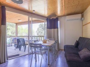 Campings Chalet 3 etoiles - eeicci : photos des chambres